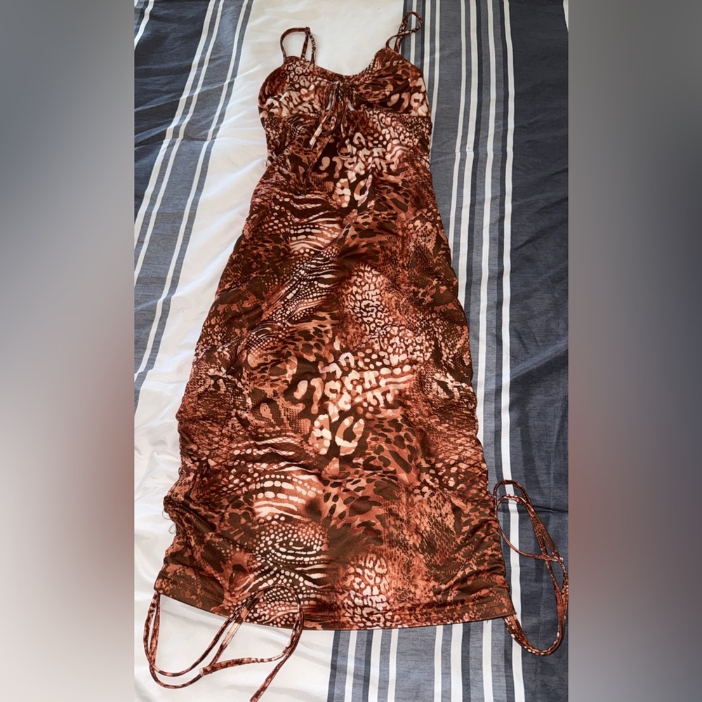 SHEIN Brown Animal Print Midi Dress